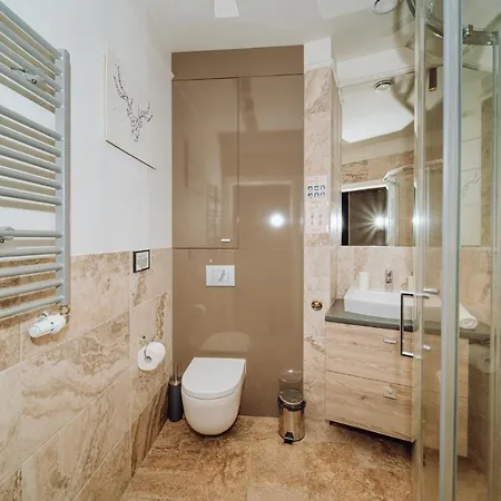 公寓 Silence Borguno 06 *