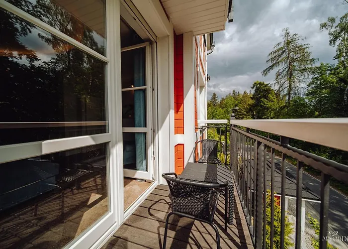 Silence Borguno 06 斯克拉斯卡波伦巴